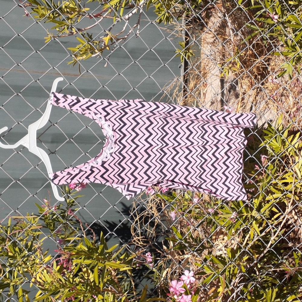 NWOT No Boundaries Pink Chevron Tank Top, Size L (11-13)